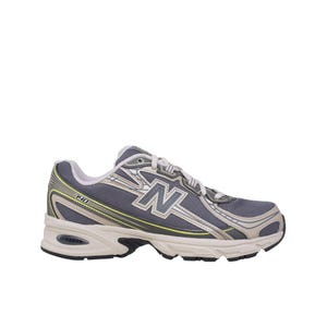740 Unisex Sneakers - Grey / Brown